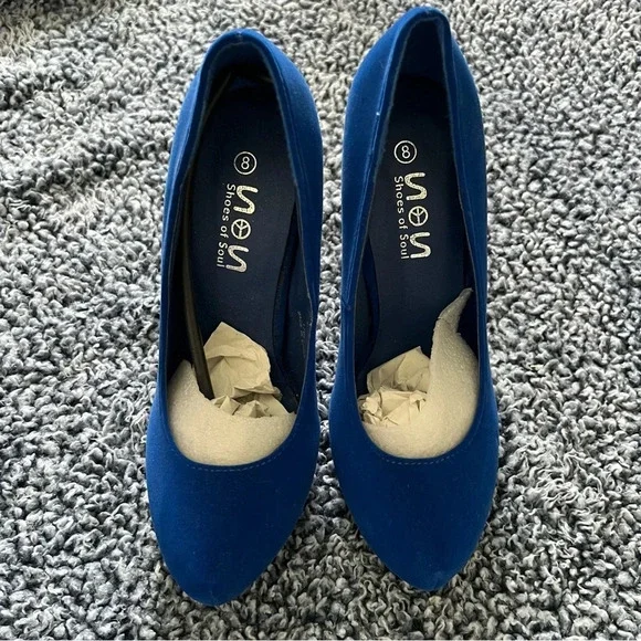 Shoes of Soul - Blue Crystal Studded Heels - Size 8 - Picture 2 of 8